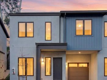 90 Woodbury Highlands Place