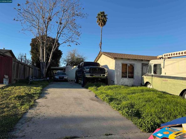 1860 Mayette Ave, Concord CA 94520