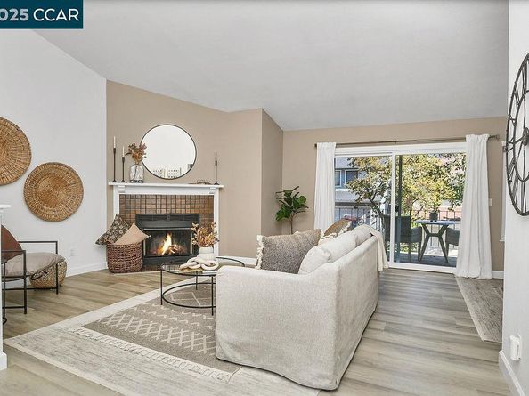 2414 Heatherleaf Ln, Martinez CA 94553