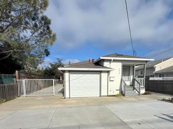 2940 Somerset Ave, Castro Valley CA 94546