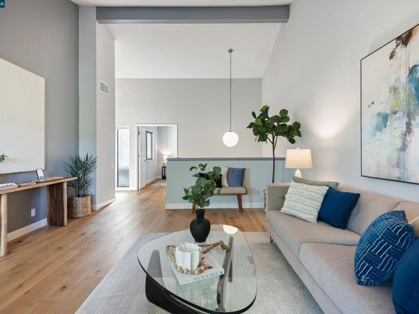 1541 Moraga Way, Moraga CA 94556