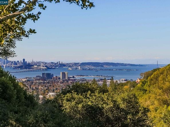 1383 Alvarado Rd, Berkeley CA 94705