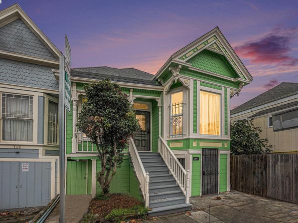 185 7th St, Oakland CA 94607