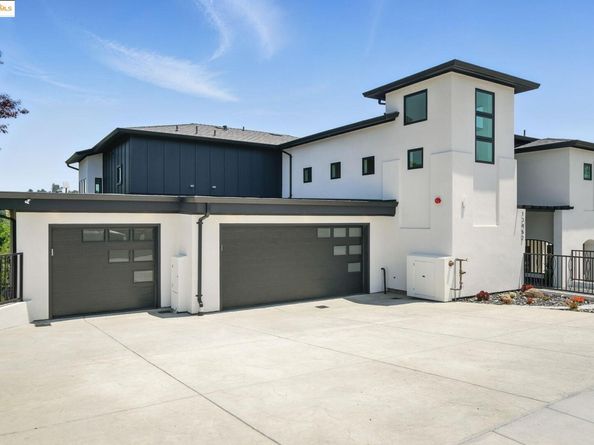 13462 Campus drive, Oakland CA 94619