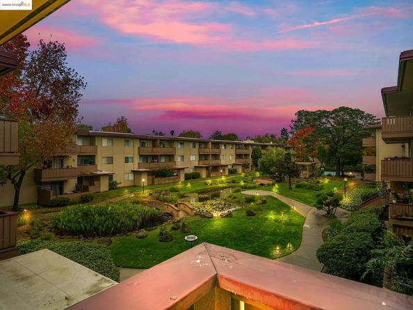 1321 Webster St D212, Alameda CA 94501