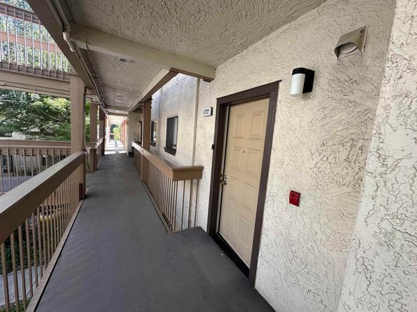 1222 S Villa Way, Walnut Creek CA 94595