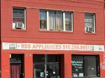 2560 International Blvd.