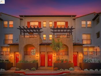 4153 Clarinbridge Cir