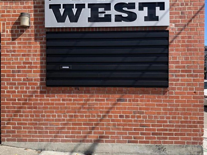 2554 West St, Oakland CA 94612