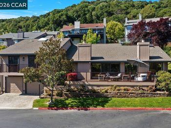 39 Sea Pines Street