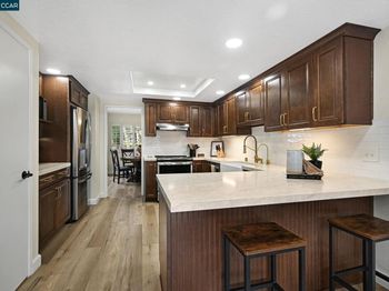 327 Sycamore Hill Ct