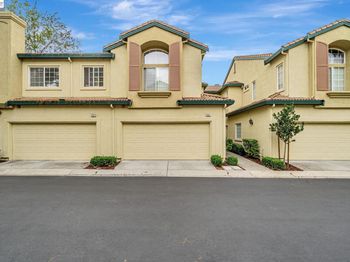 4251 Lucero Ct