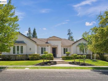 875 Sunny Brook Way