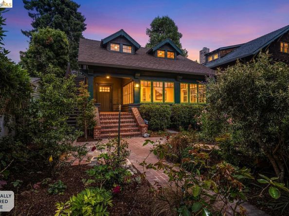 2953 Hillegass Ave, Berkeley CA 94705