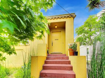 1839 Dwight Way