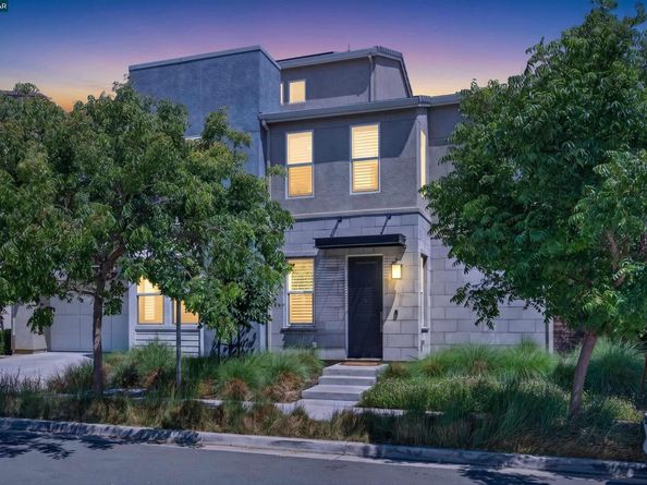 5821 Nugget Way, Dublin CA 94568