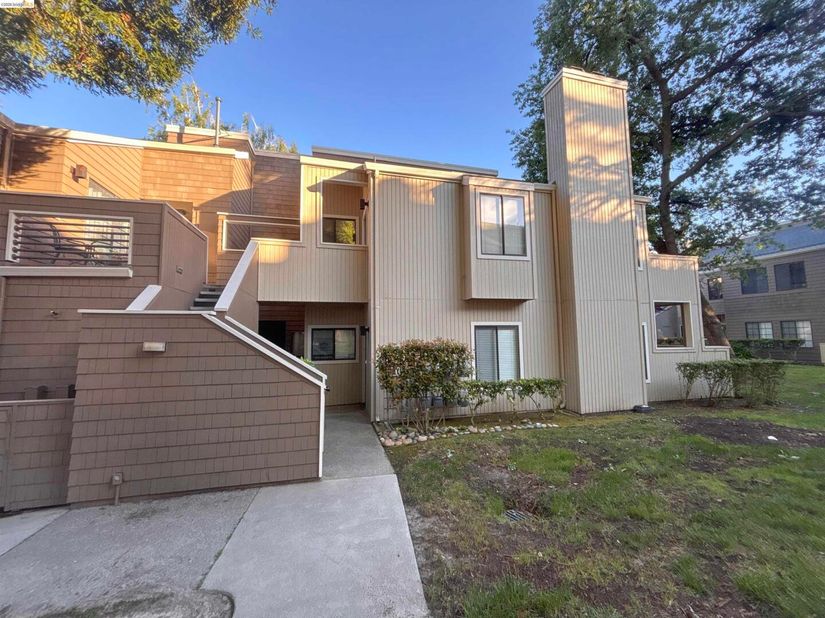 450 Pine Ridge Dr., San Ramon CA 94582