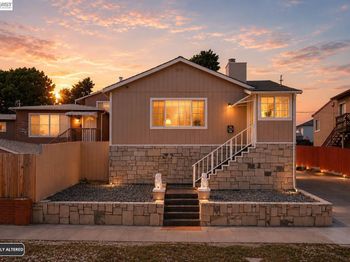 5237 Fresno Ave