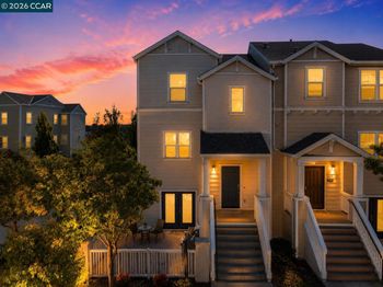 411 Summer Ln