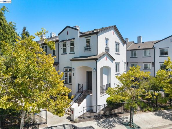 7981 Bellina St, Dublin CA 94568