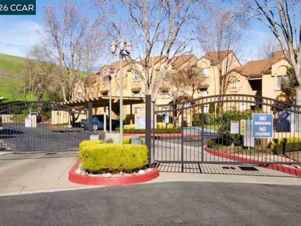 Undisclosed Address #41141517, San Ramon CA 94582