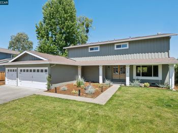 125 Larkwood Cir