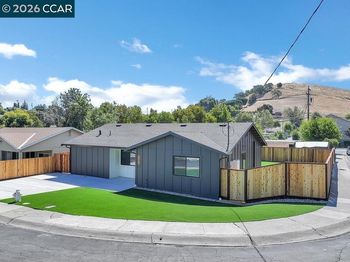 4395 Cabrilho Dr