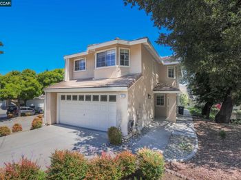 1002 Pinehurst Ct