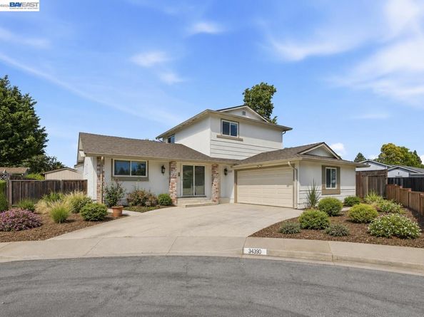 34390 Thornhill Ct., Fremont CA 94555