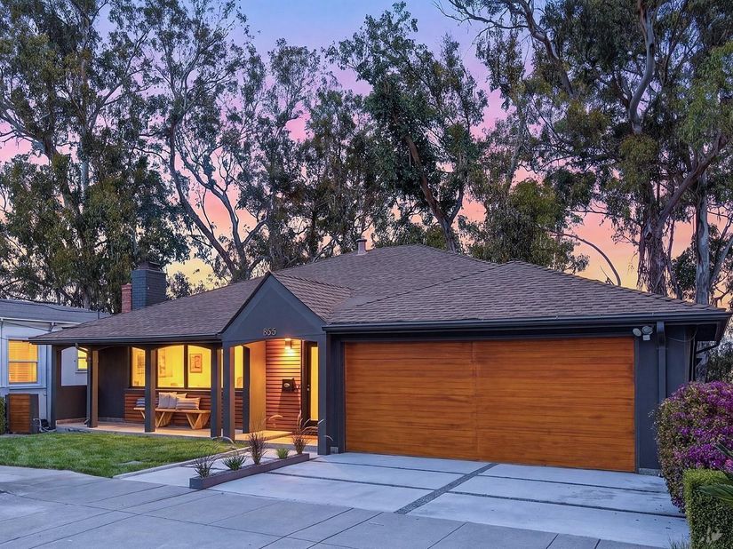 866 Alma Place, Oakland CA 94610