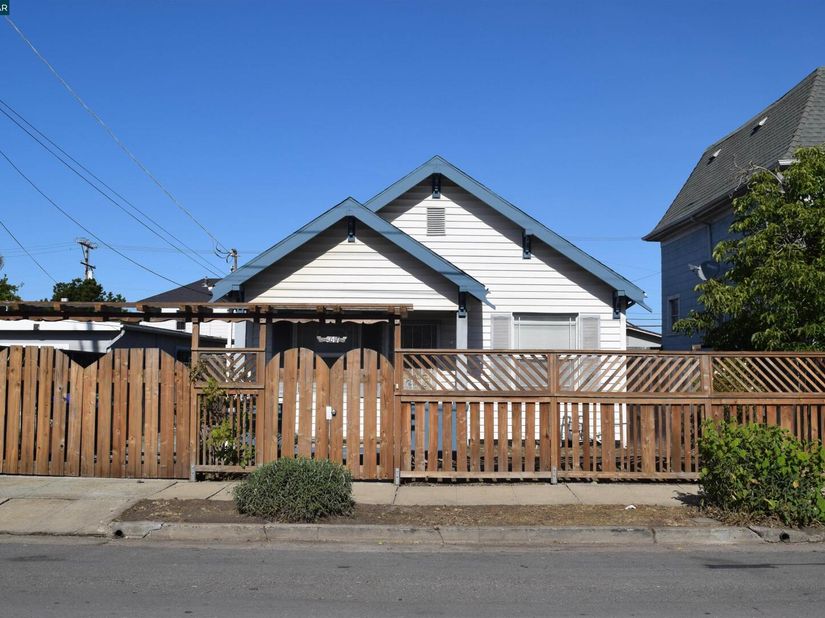 947 8Th St, Richmond CA 94801