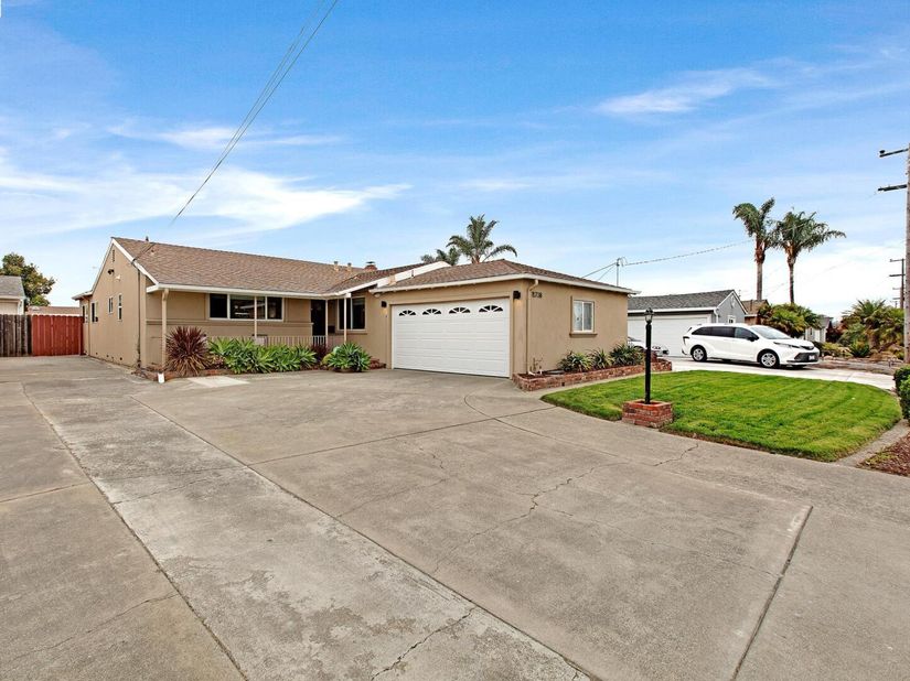 15738 Via Seco, San Lorenzo CA 94580
