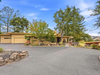3252 Alta Ln