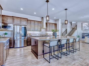 6628 Mariposa Street