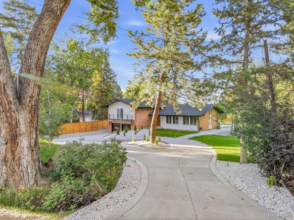 Undisclosed Address #1953048, Denver CO 80219