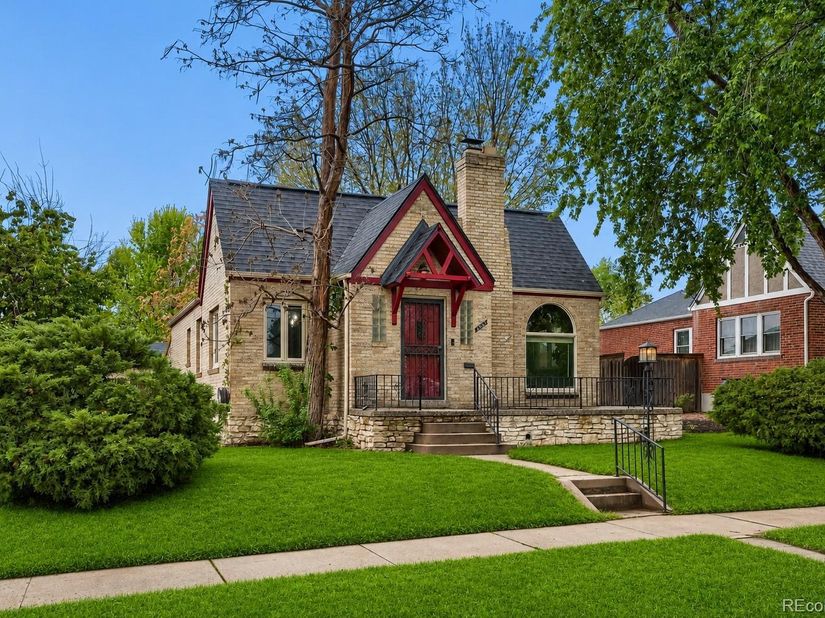 2922 W 39th Avenue, Denver CO 80211