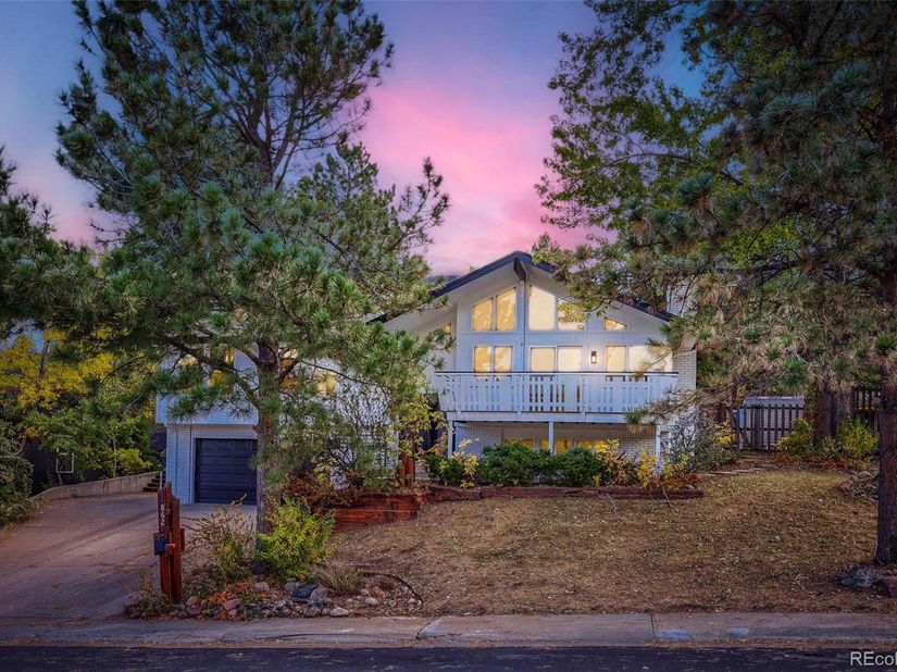 862 S Deframe Way, Lakewood CO 80228