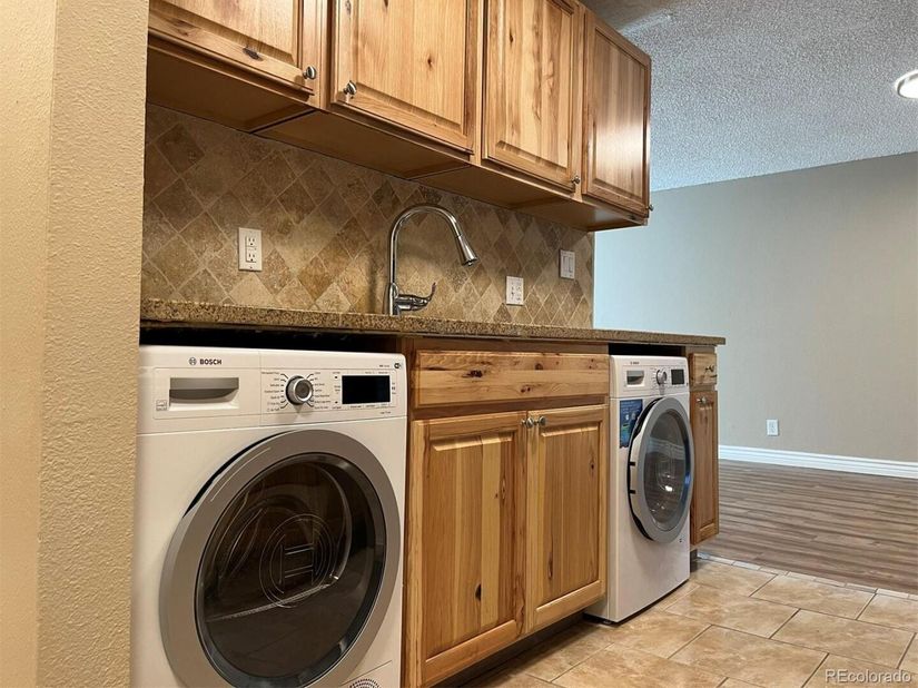 7375 E Quincy Avenue 207, Denver CO 80237