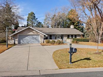 5633 E Southmoor Circle