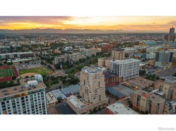 300 W 11th Avenue