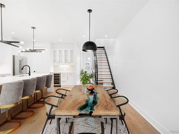 4227 Mariposa Street