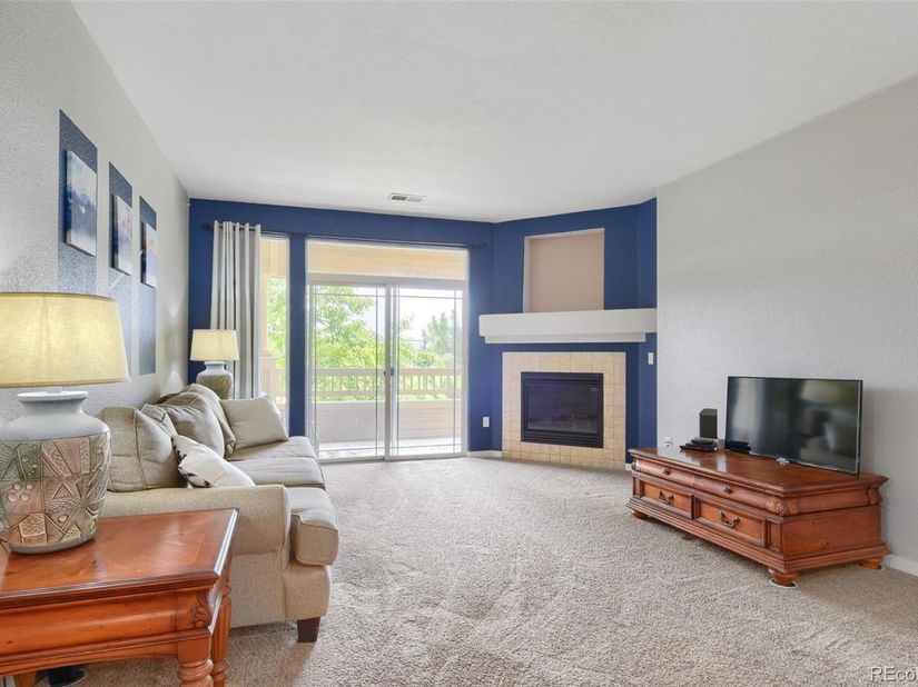 8520 S Holland Lane 204, Littleton CO 80128