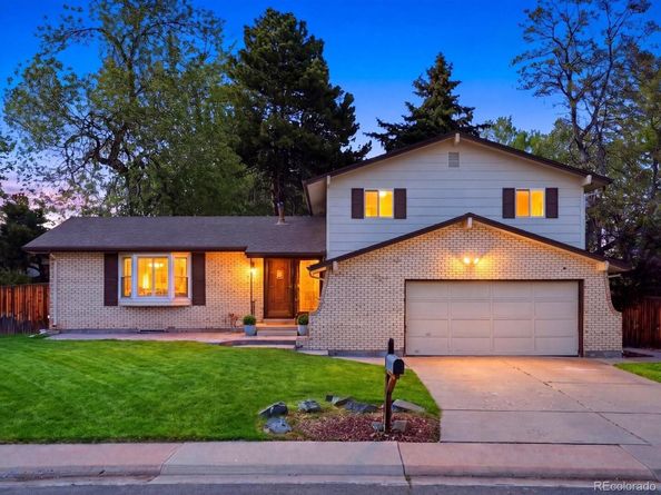 8923 W Warren Drive, Lakewood CO 80227