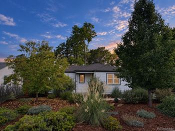 4580 W Short Place