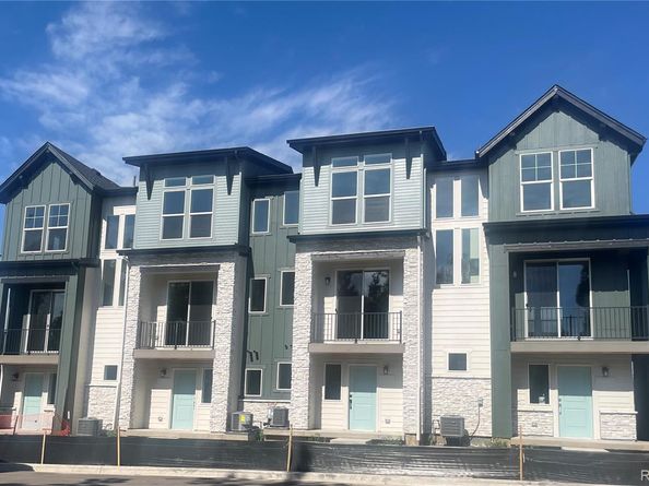 11948 W 57th Place, Arvada CO 80002