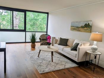 1050 N Corona Street