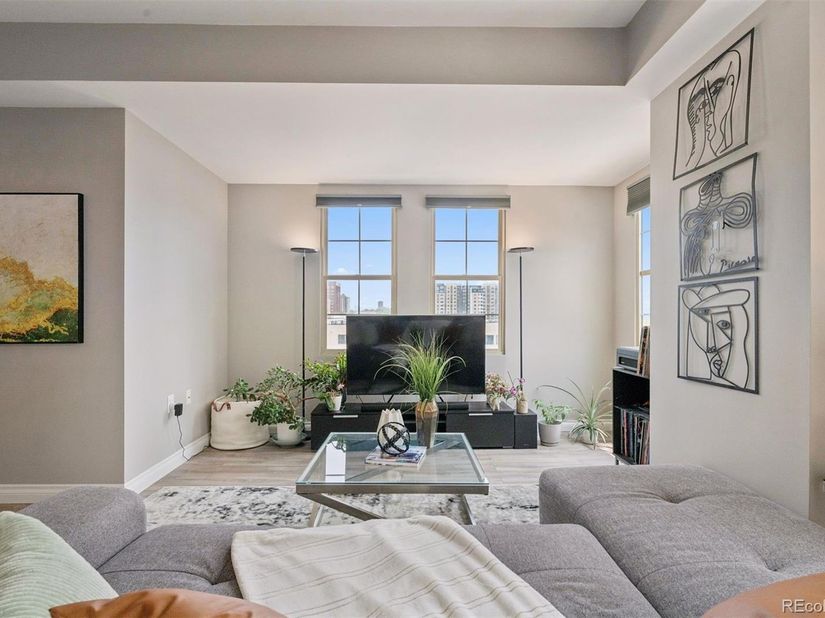 300 W 11th Avenue 10B, Denver CO 80204