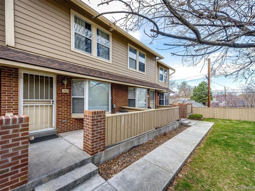 3300 W Florida Avenue 104, Denver CO 80219