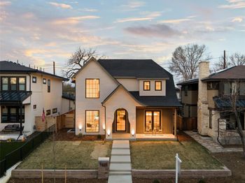 1525 S Milwaukee Street