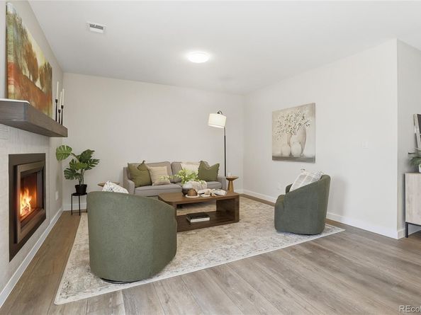 2301 E Fremont Avenue S10, Centennial CO 80122